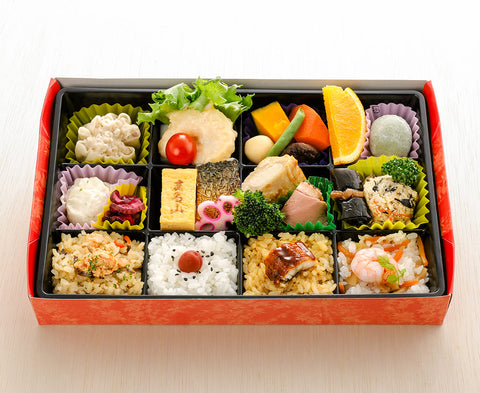 冬の十二単（じゅうにひとえ）弁当